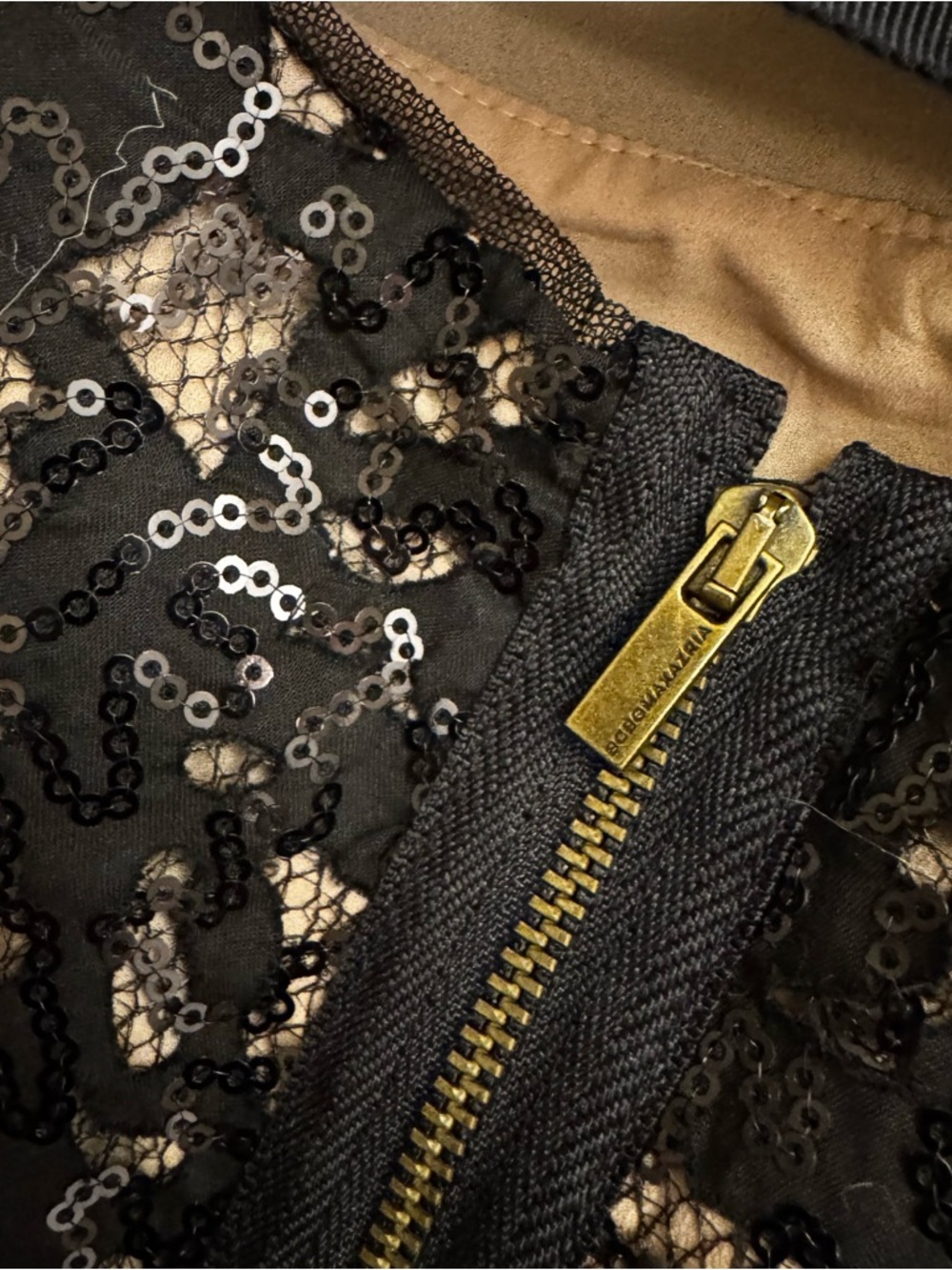 BCBG Max Azria Black Lace Sequin Fit & Flare Dress w Bow Detail Size 0 - Picture 9 of 11